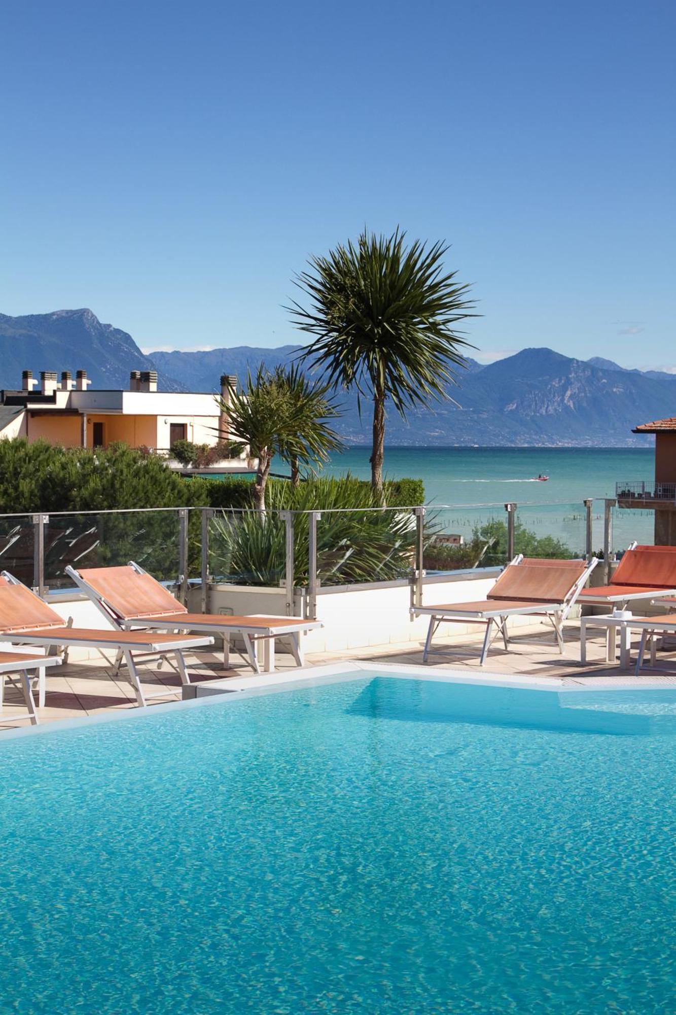 Hotel Arena Sirmione Exterior foto